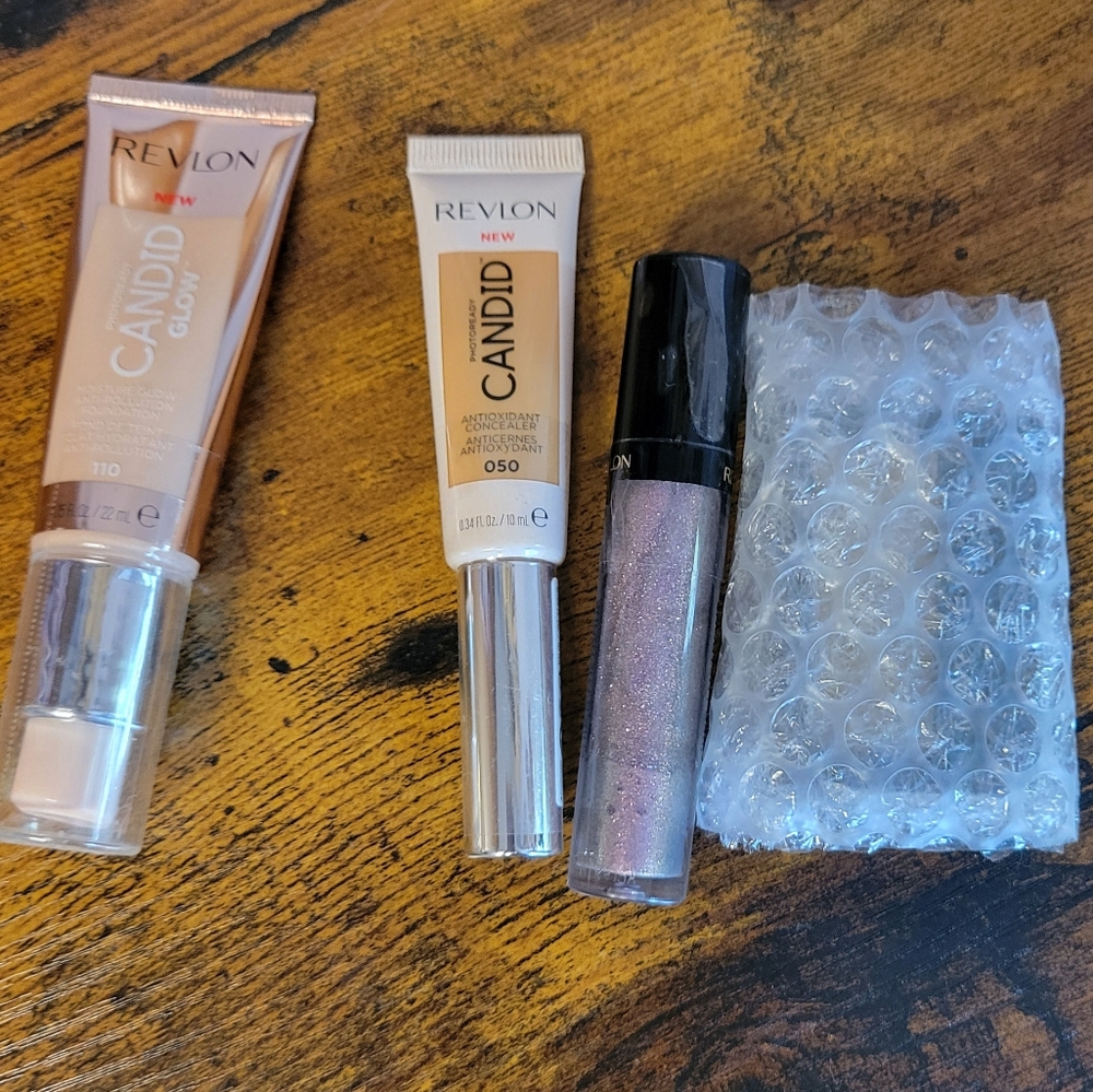 Revlon & mabellene lot of 4 make up products